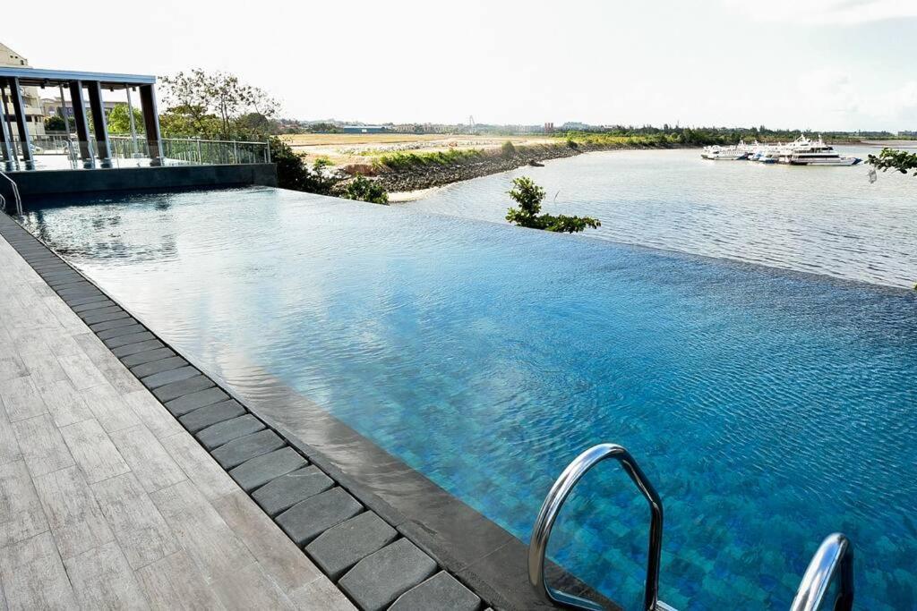 Lovina 8-Ad At One Residence Batam Eksteriør bilde